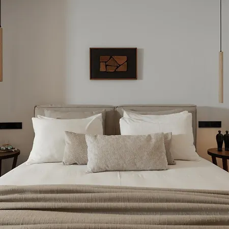 Anora Naxos Lägenhetshotell 3*