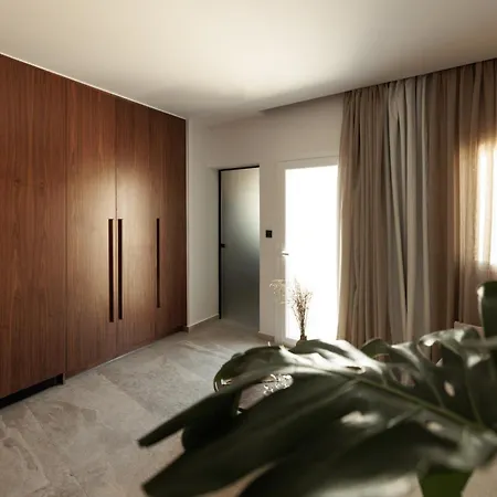 Lägenhetshotell Anora Naxos 3*